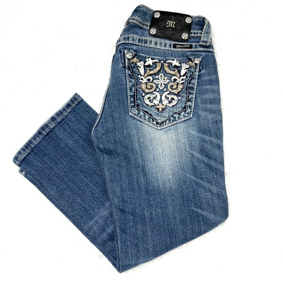 Miss Me Denim - |•MISS ME•| Cuffed Capri Jeans Size 28